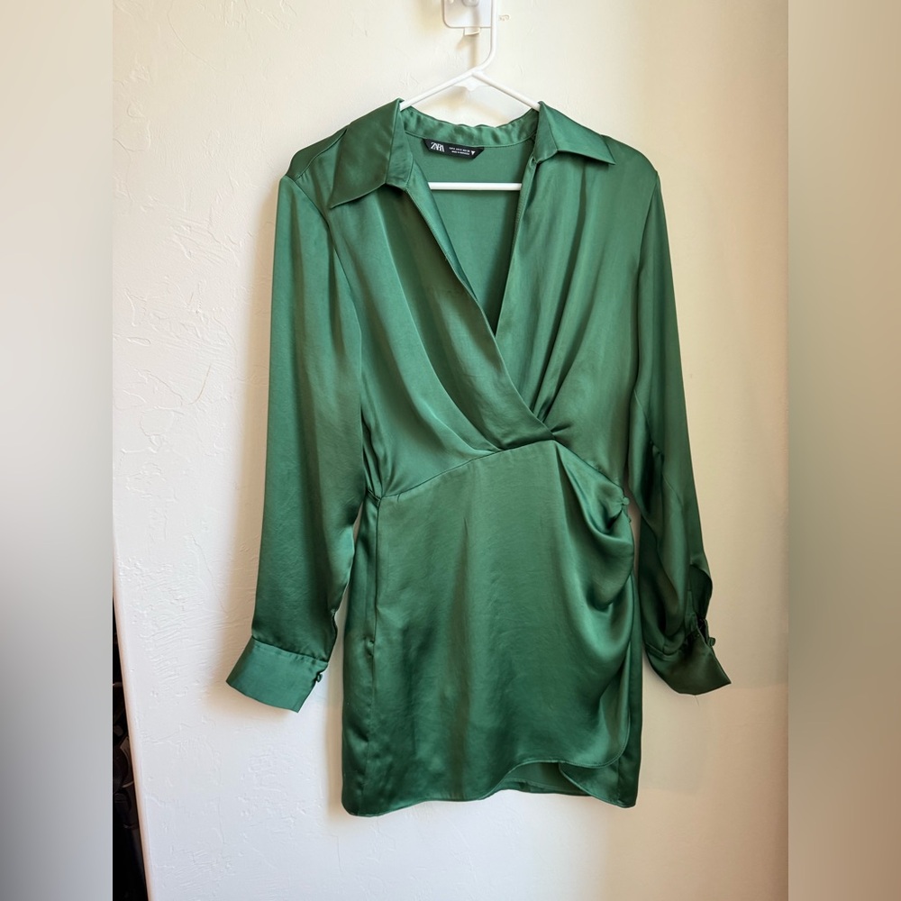 Zara Vibrant Green Top